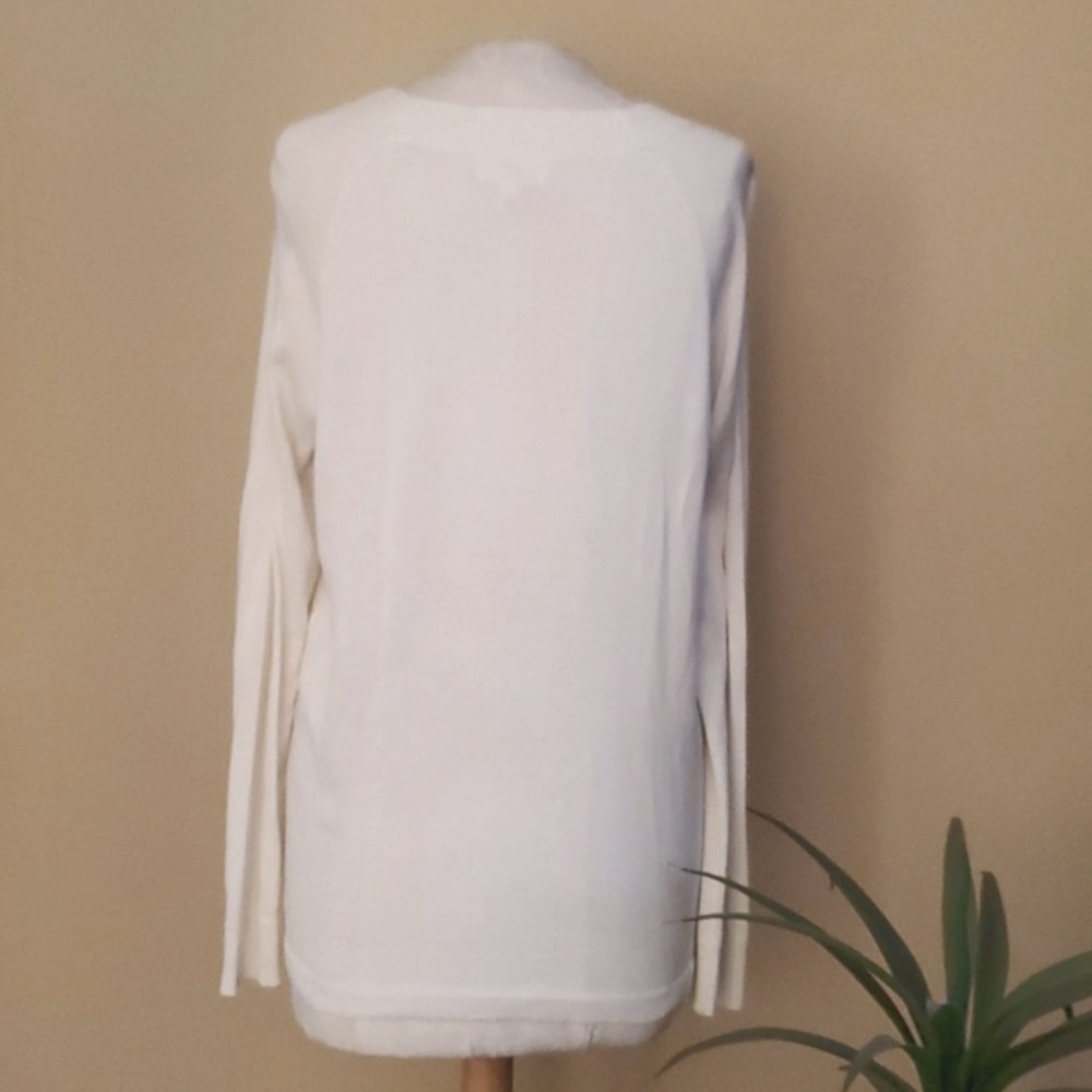 Ann Taylor Deep V-neck Sweater - Picture 5 of 6